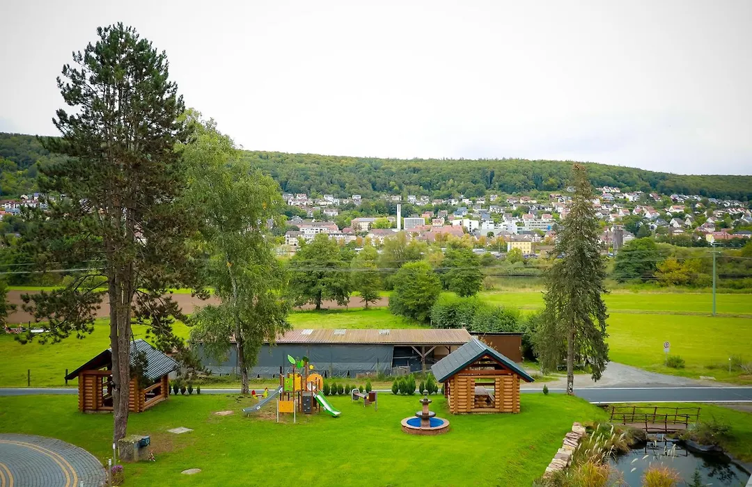 Main Spessart Terrasse Hotel-1